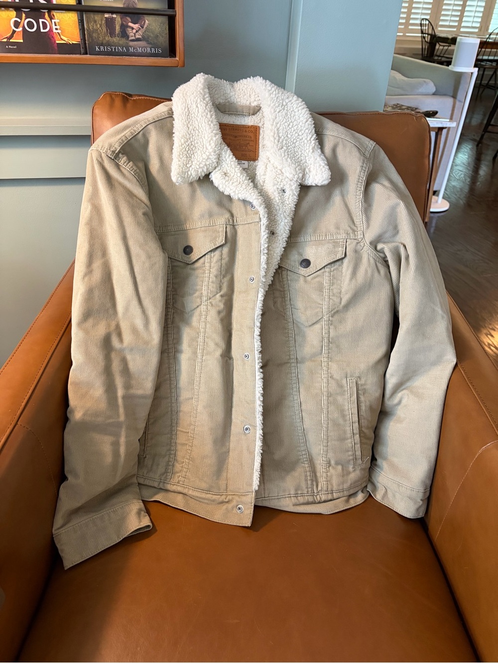 Levi's Premium Sherpa-Lined Corduroy Jacket - Beige